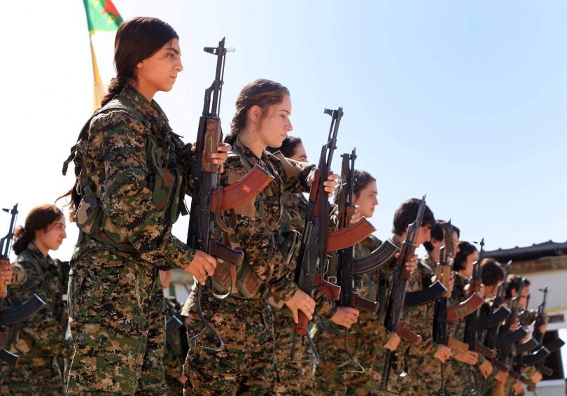 Kurdish_YPG_Fighters_30358638660-810x566.jpg Kurdish_YPG_Fighters_30358638660-810x566.jpg